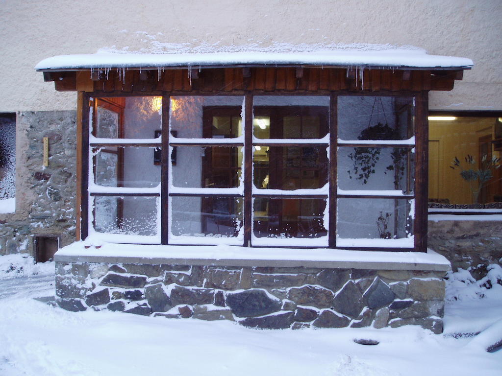 A Pousada Xalet-Refugi U.E.C. La Molina  Exterior foto